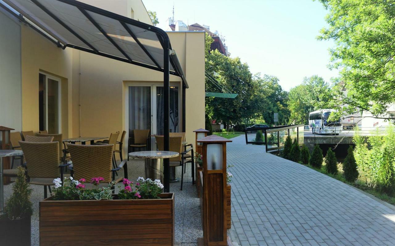 צ'סקה בודיוביצה Hotel Metropol Cb מראה חיצוני תמונה